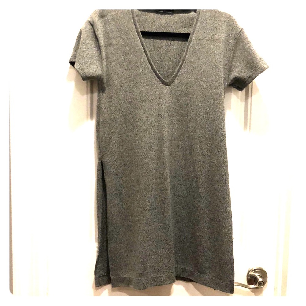 Long short sleeve top with high slits